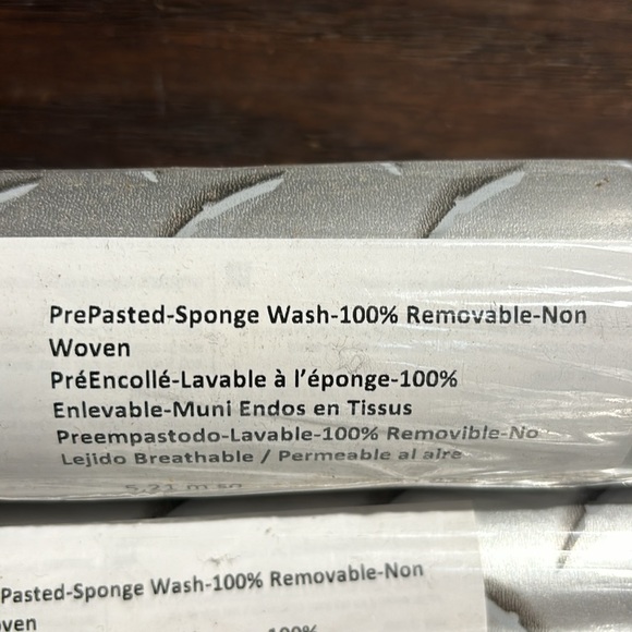 Bundle new Diamond Plate Wallpaper 8 rolls Great for a man cave or boy’s room - Picture 3 of 5